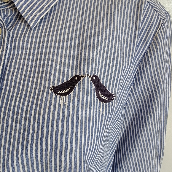 LOFT Blue White Striped 100% Cotton Button Down Shirt Embroidered Birds Size M - Picture 3 of 10
